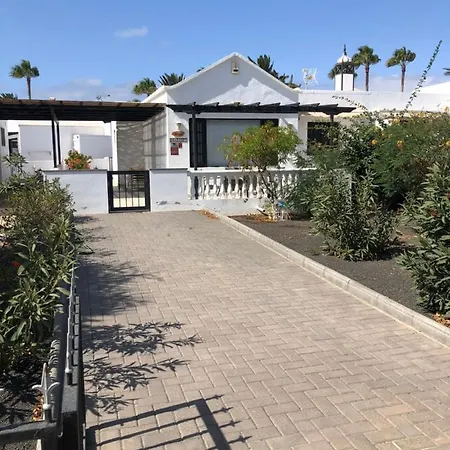 Villa Dream, Front Line 2 Bedroom Apartment *